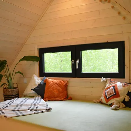 Feriehus Lisia Gorka - Nad Jez. Krosino - Gleboczek, Poj Drawskie Gleboczek