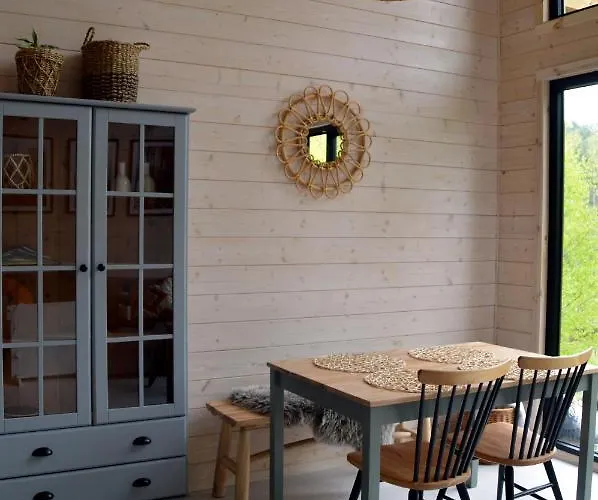 Lisia Gorka - Nad Jez. Krosino - Gleboczek, Poj Drawskie Feriehus